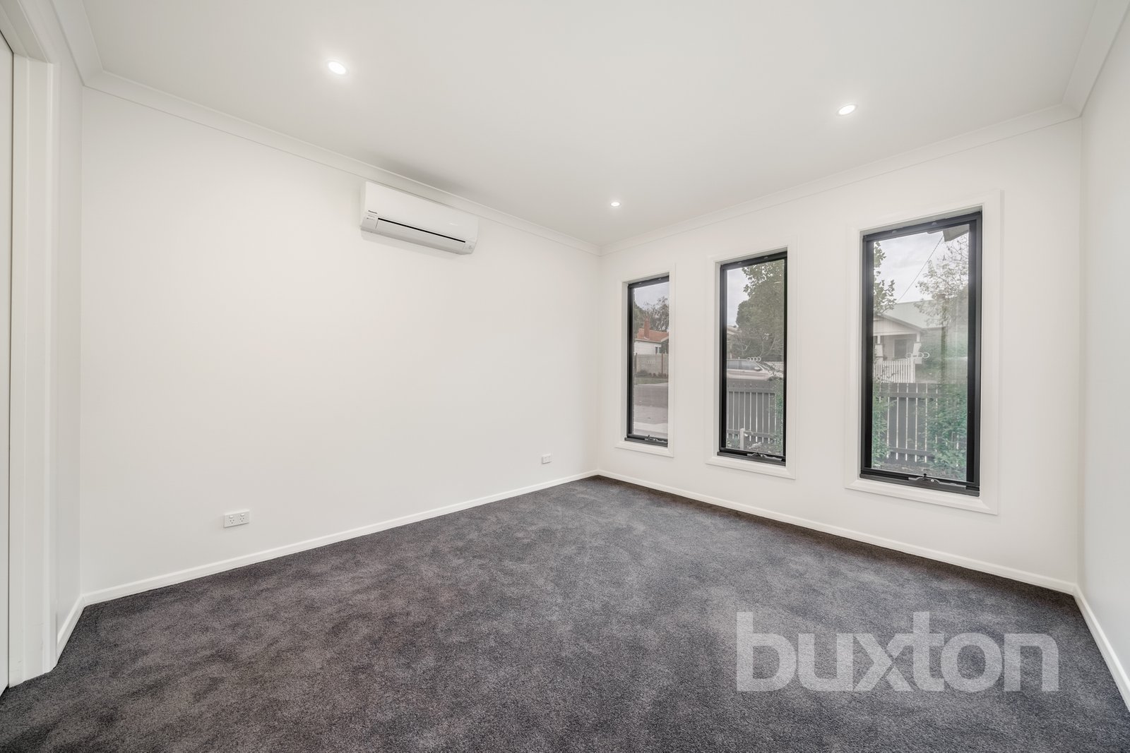 Gallery: 134C Atherton Road
