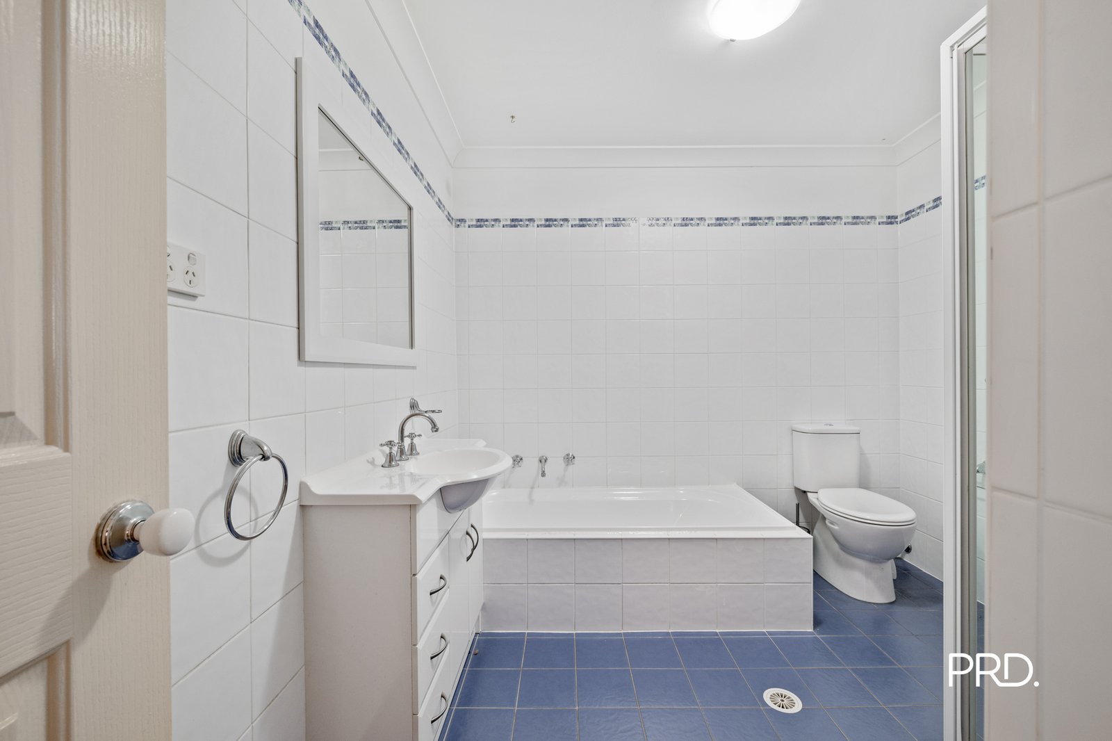 1/35-37 Thurston Street PENRITH 9