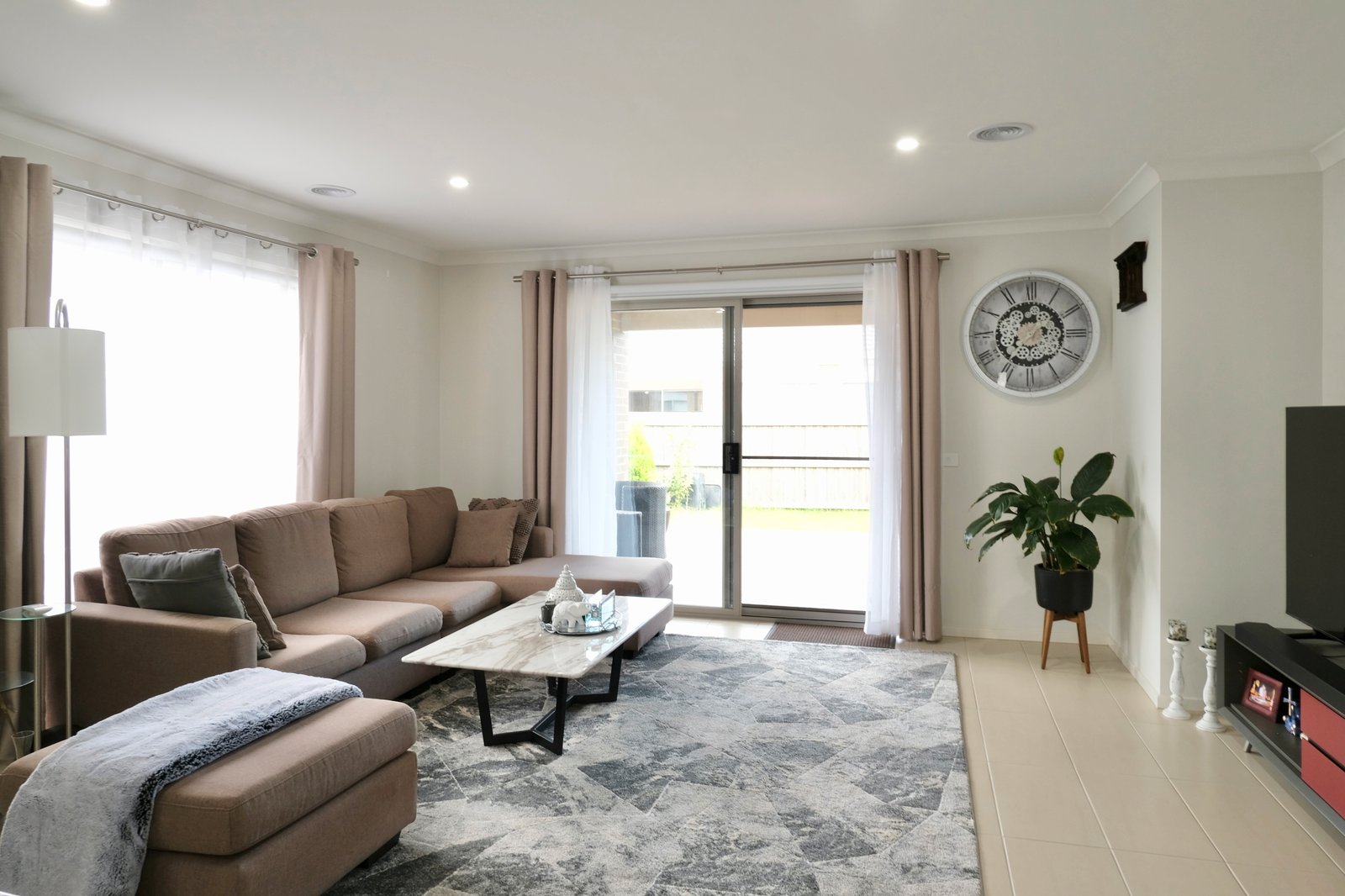 Gallery: 135 Ambrosia Drive