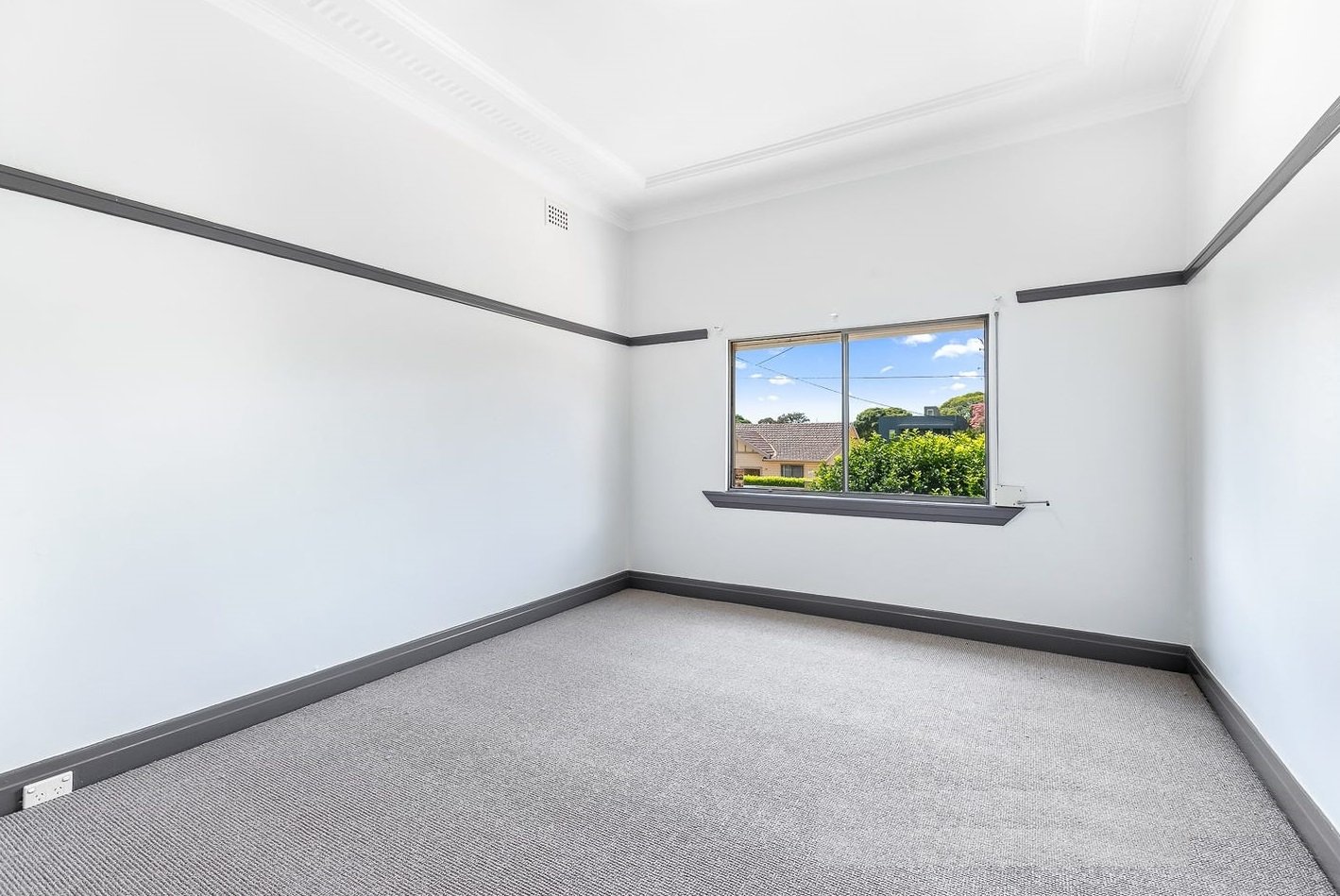 135 Bexley Rd  EARLWOOD 2