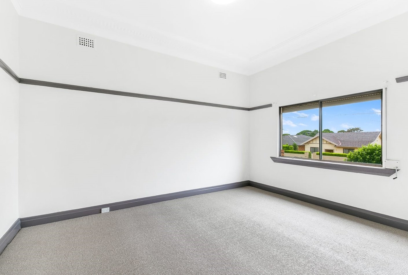 135 Bexley Rd  EARLWOOD 3