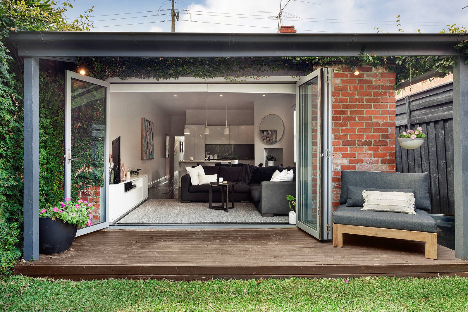 Real Estate and Property in 135 Chapel Street, St Kilda, VIC