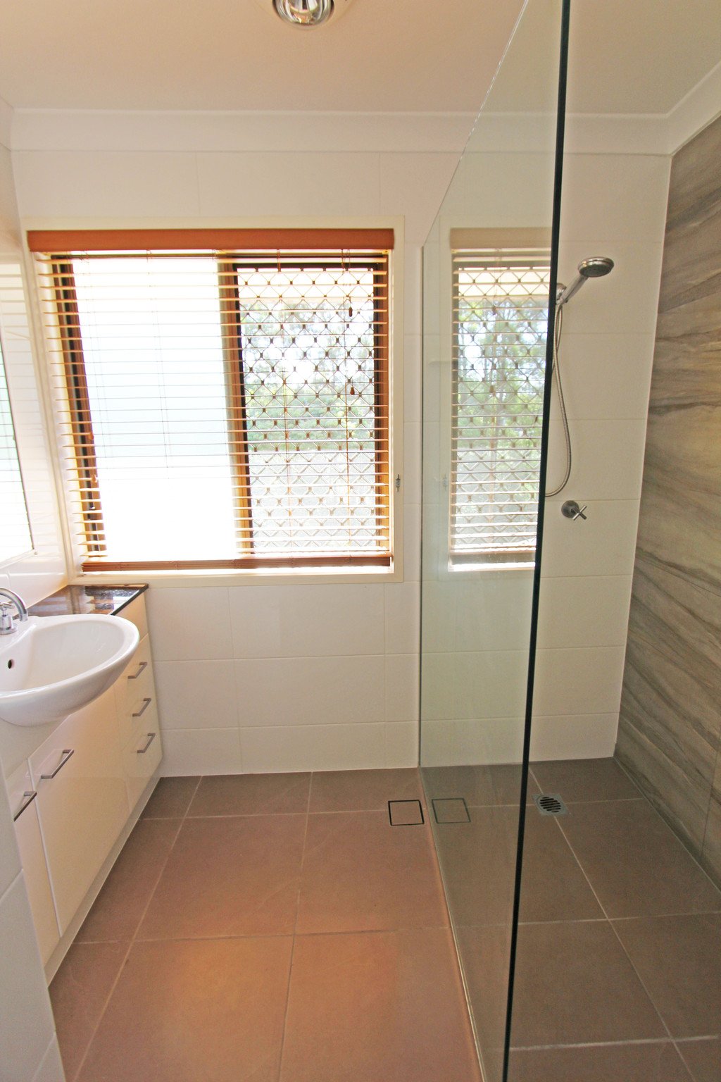 1/35 Corunna Crescent ASHMORE 4