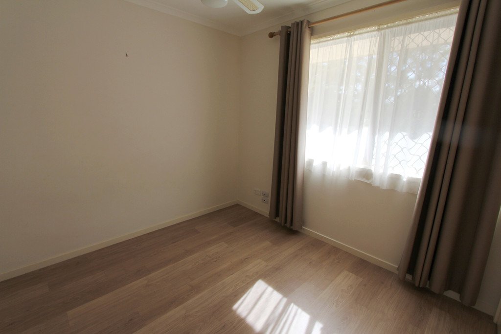 1/35 Corunna Crescent ASHMORE 9