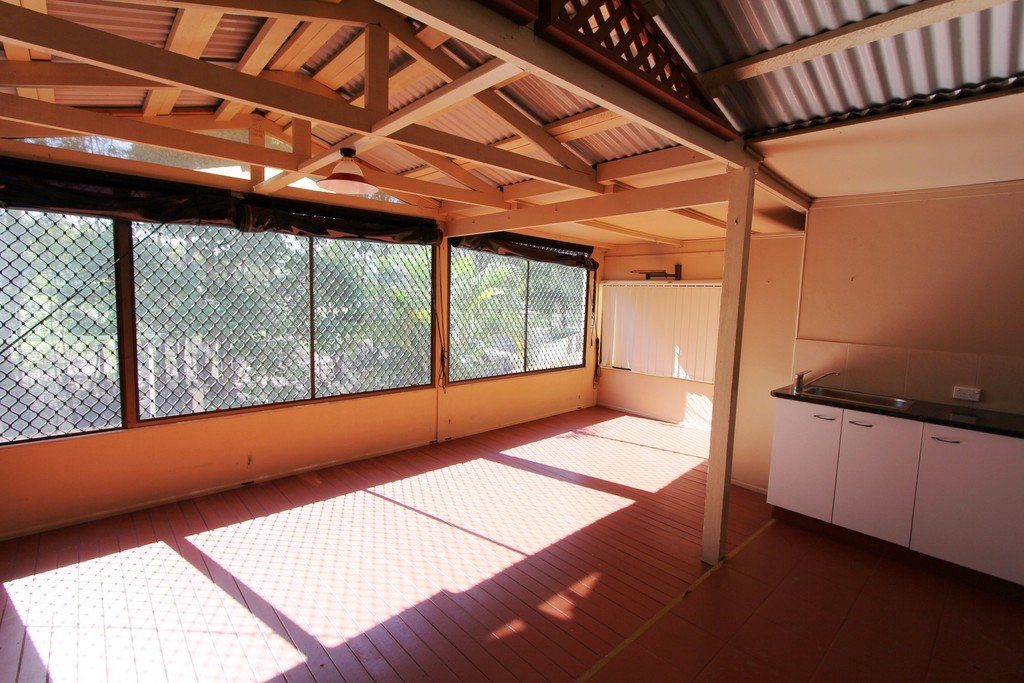 1/35 Corunna Crescent ASHMORE 12