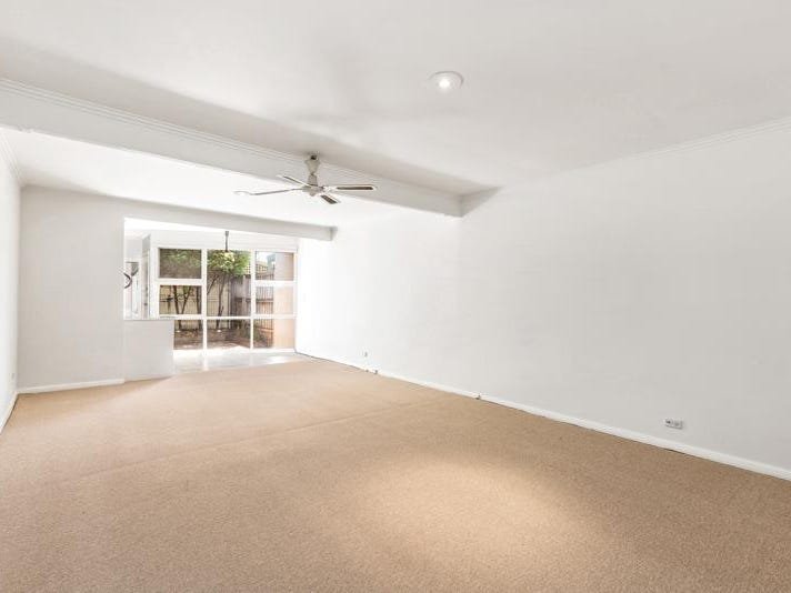 Gallery: 135 Cruikshank Street