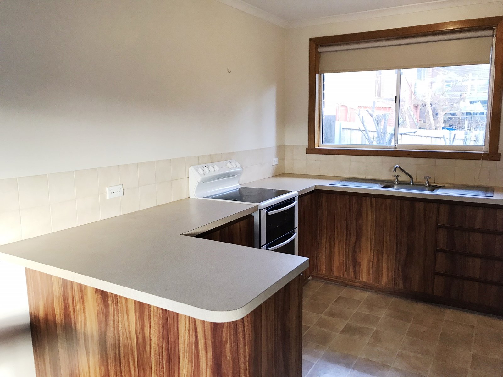 1/35 Cuthbertson Place LENAH VALLEY 3