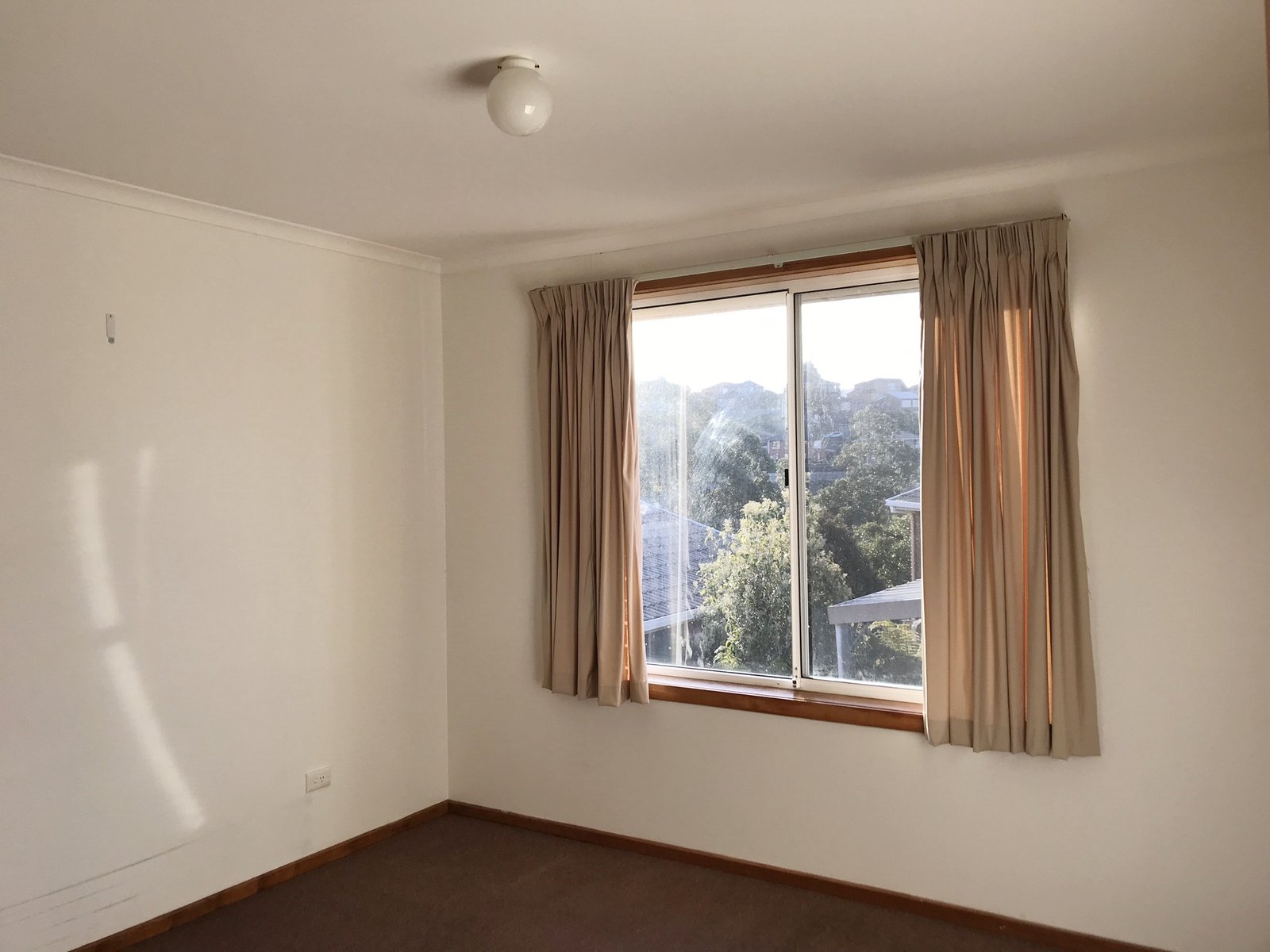 1/35 Cuthbertson Place LENAH VALLEY 6