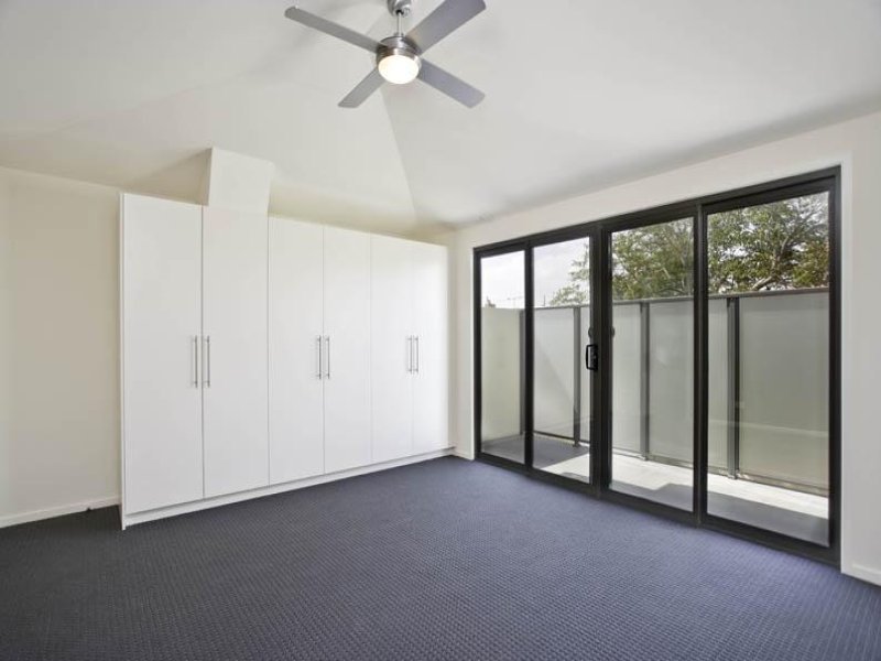 Gallery: 135 Danks Street