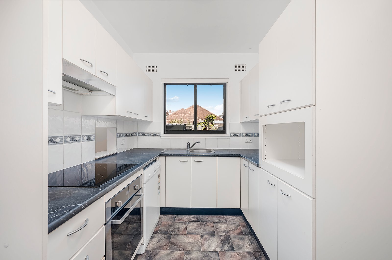 1/35 Galvin Street MAROUBRA 3