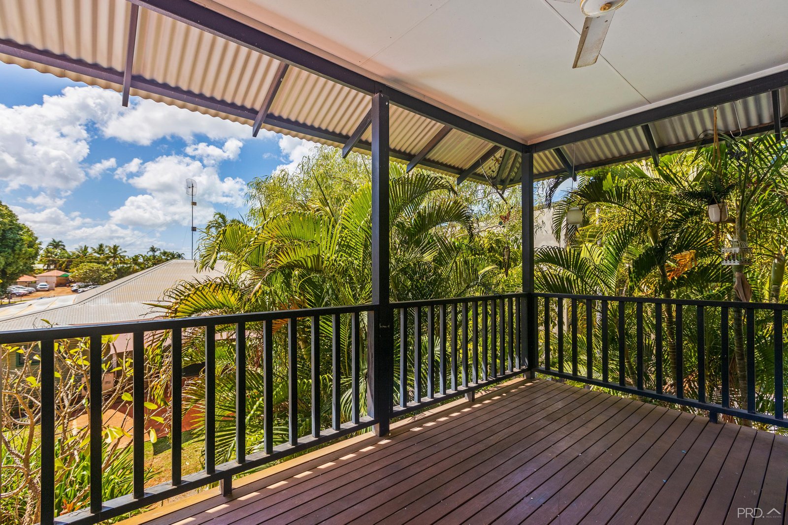 13/5 Herbert Street DJUGUN 12