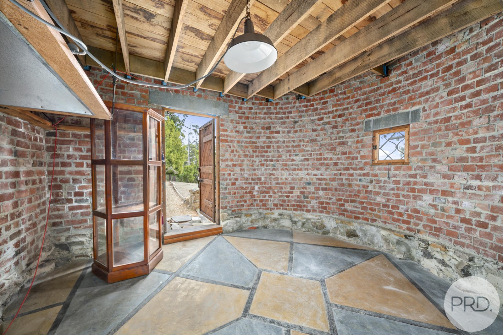 135 Jefferys Track LACHLAN 12