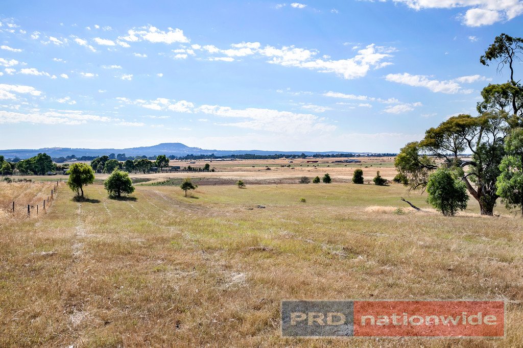 135 Kirks Road SMYTHES CREEK 1