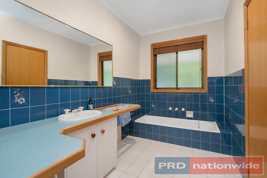 135 Lyons Road NAVIGATORS 9