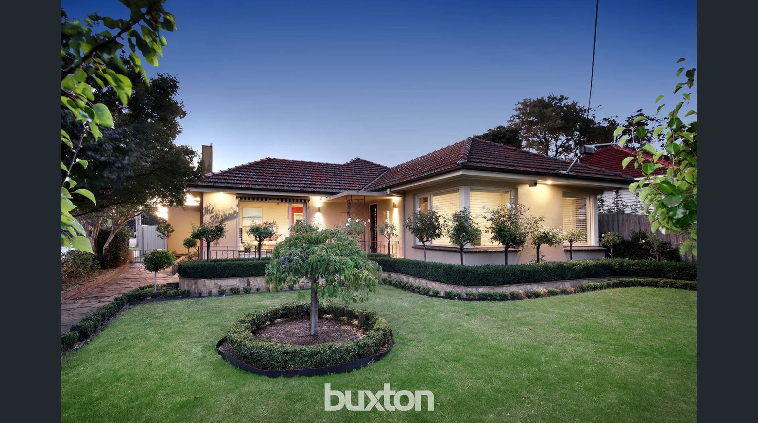 Gallery: 135 Mackie Road