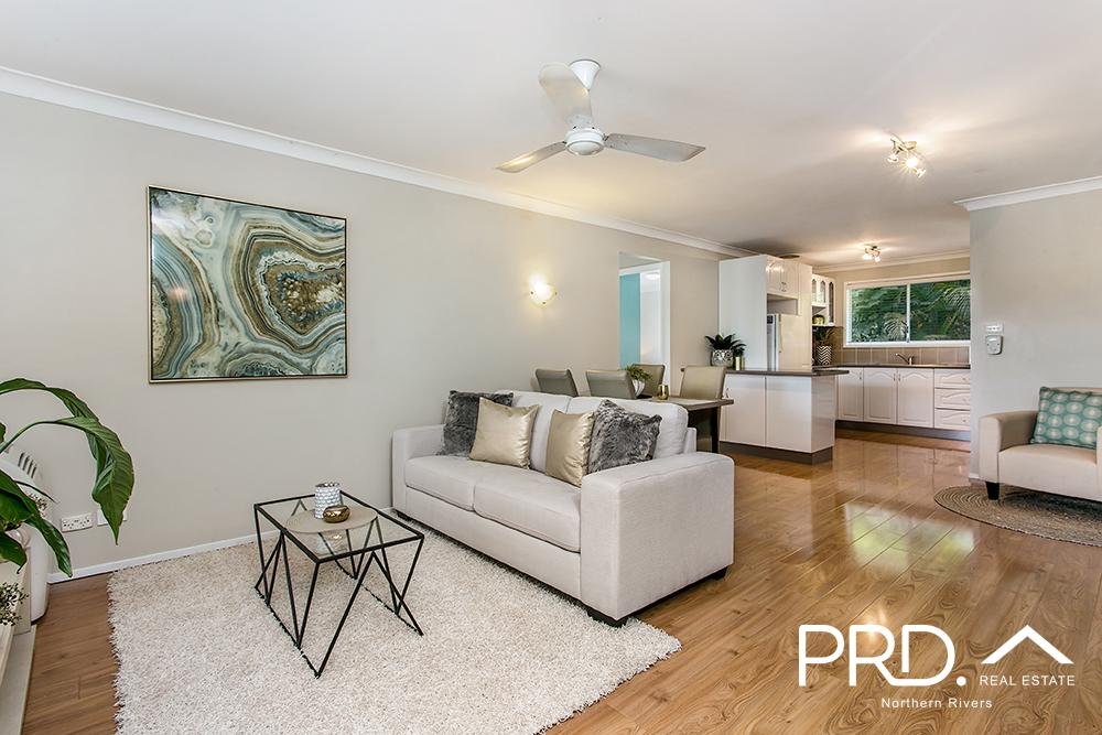 1/35 Norwood Avenue GOONELLABAH 4