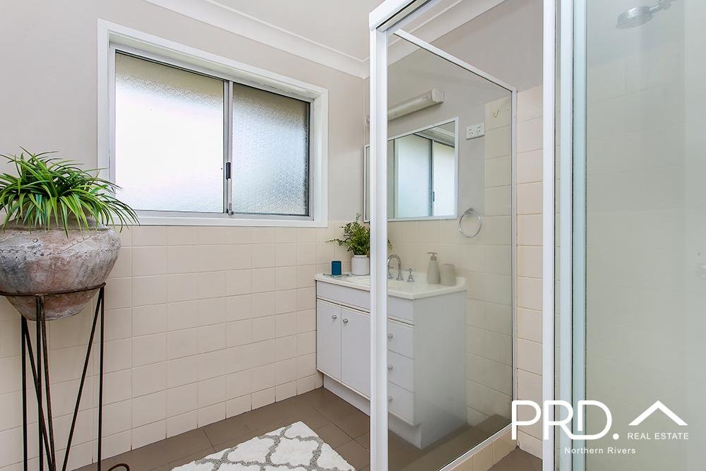 1/35 Norwood Avenue GOONELLABAH 9