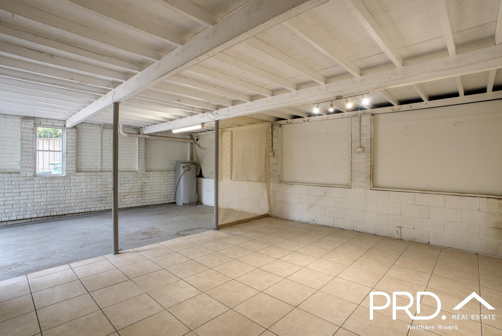 1/35 Norwood Avenue GOONELLABAH 10