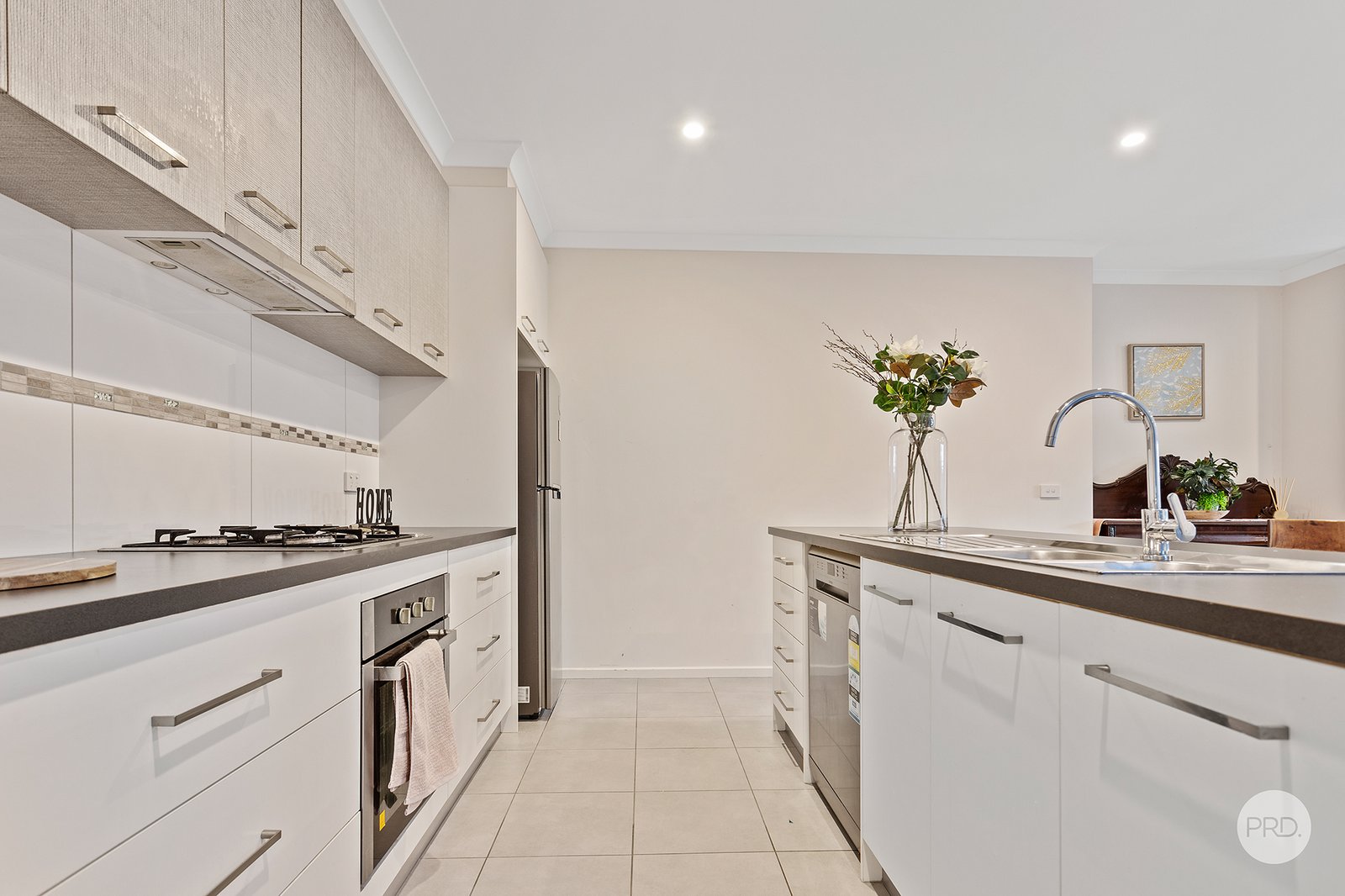 1/35 Pallett Street GOLDEN SQUARE 4