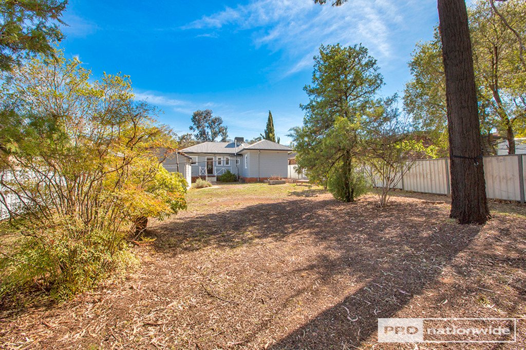 135 Piper Street TAMWORTH 10