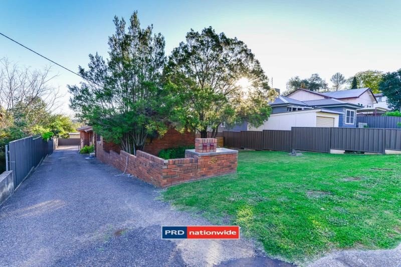 1/35 Rawson Avenue TAMWORTH 4