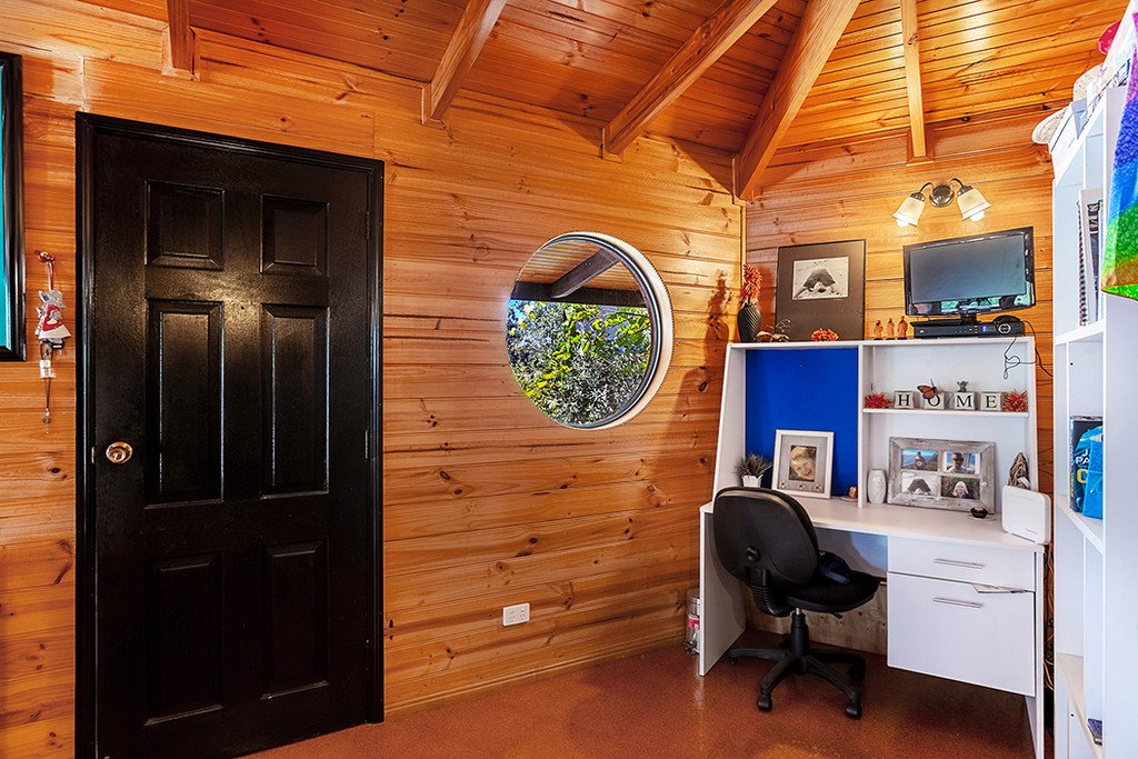 135 Salamander Way SALAMANDER BAY 19