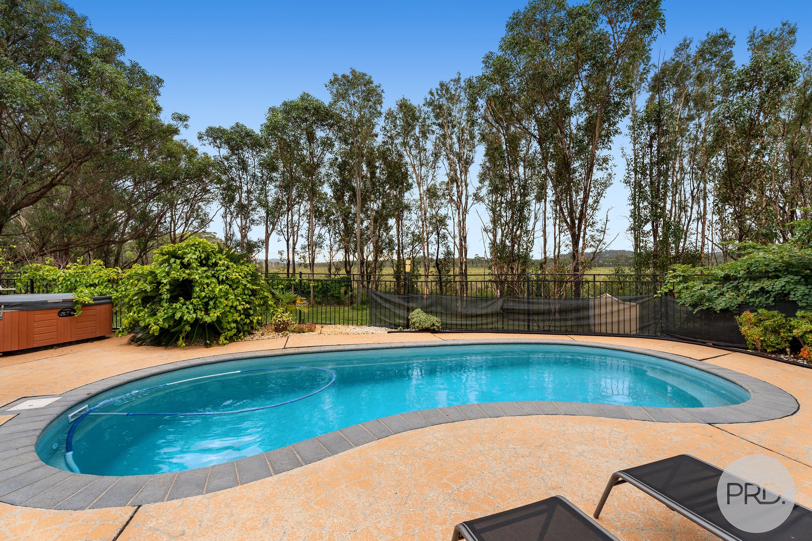 135 Salamander Way SALAMANDER BAY 4