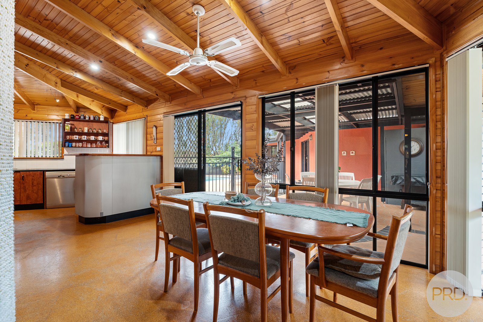 135 Salamander Way SALAMANDER BAY 10