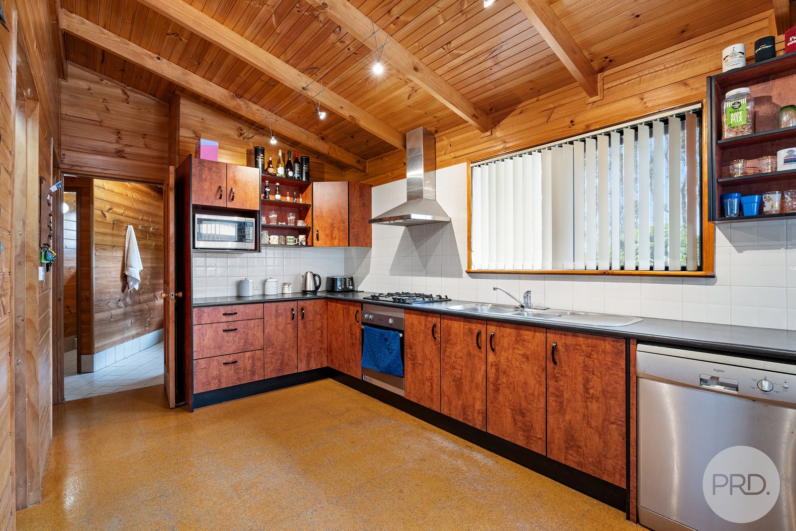 135 Salamander Way SALAMANDER BAY 13