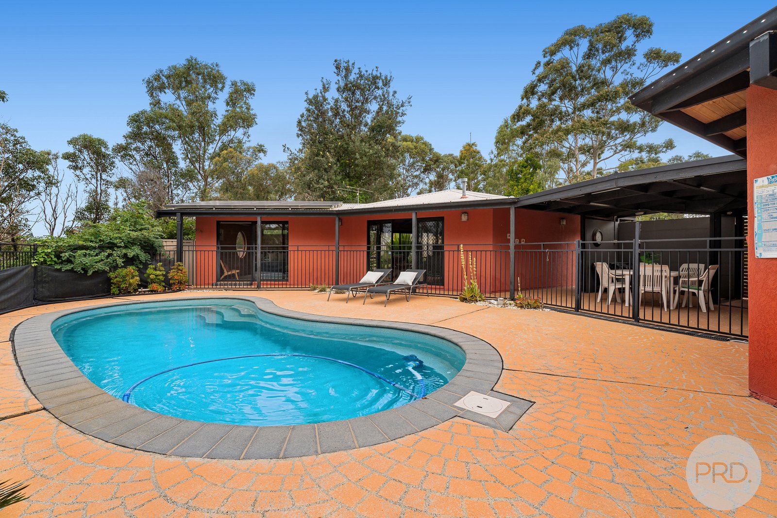 135 Salamander Way SALAMANDER BAY 24