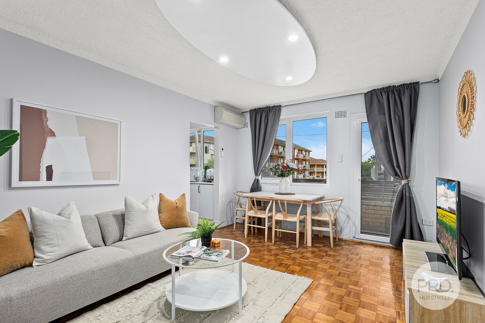 1/35 The Avenue HURSTVILLE 2