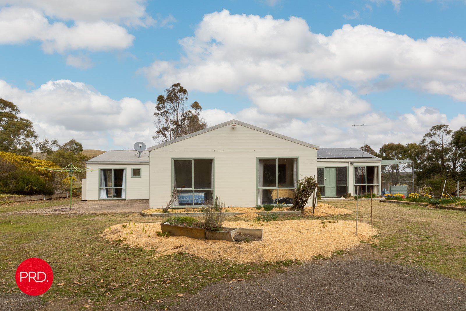 135 The Mountain Road BUNGENDORE 17