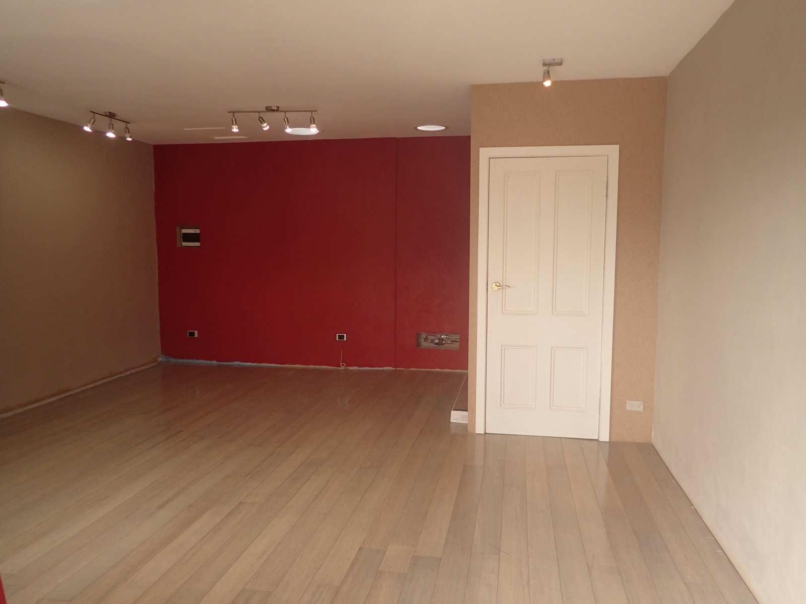 Gallery: 135 Thomas Street