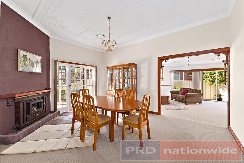 135 Tompson Road PANANIA 2