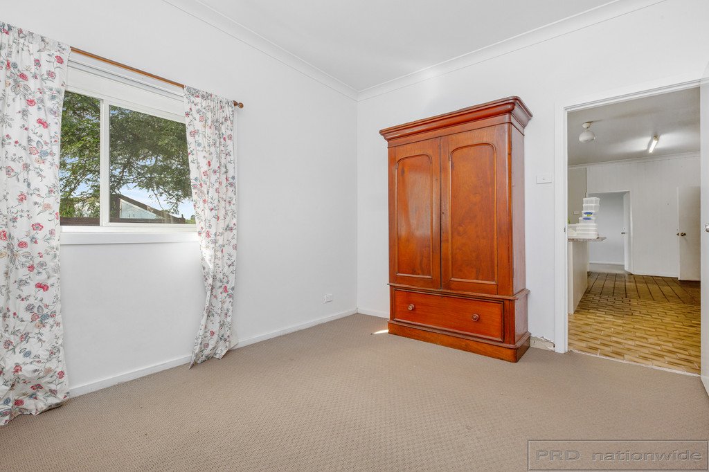 135 Windermere Road (Downstairs Flat)  WINDERMERE 2