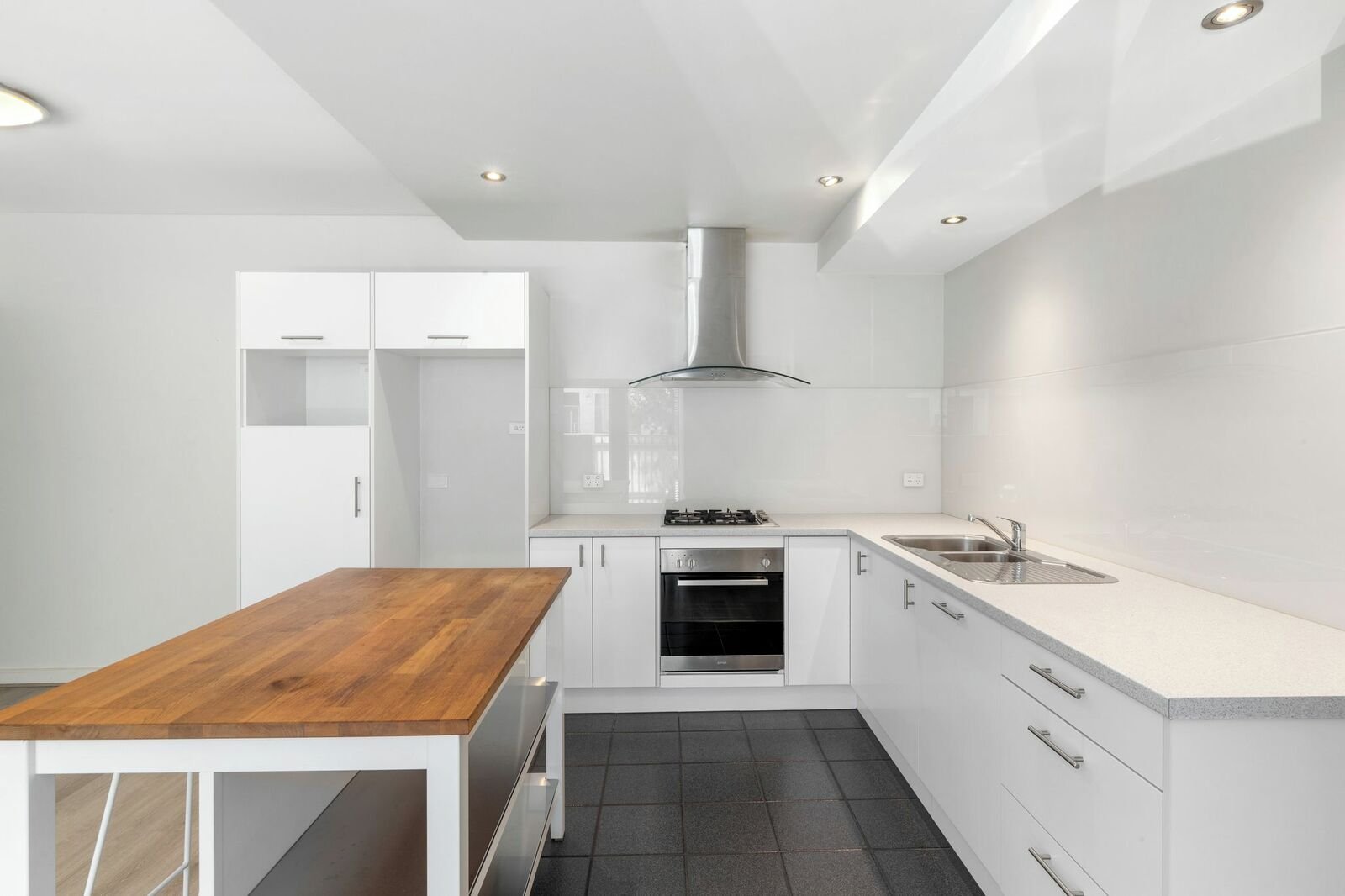 Gallery: 13/50 Johnston Street