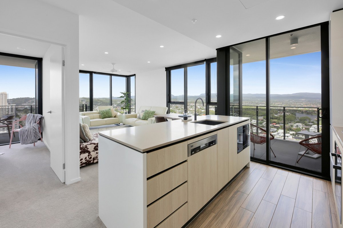 135/1969-1971 Gold Coast Highway Burleigh Heads 7