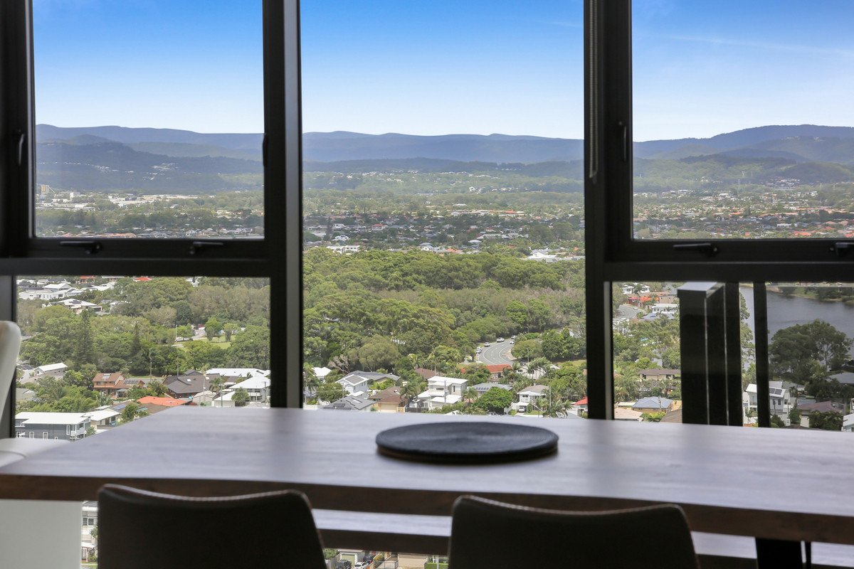 135/1969-1971 Gold Coast Highway Burleigh Heads 9