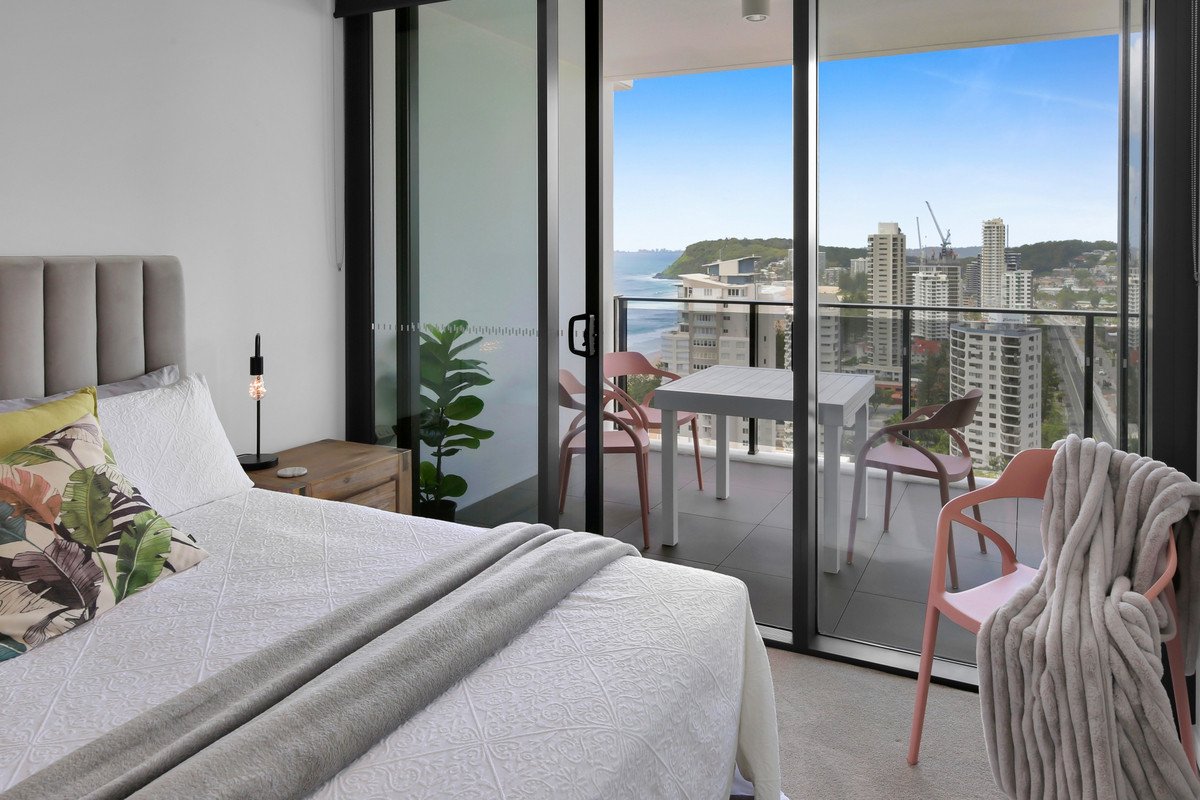 135/1969-1971 Gold Coast Highway Burleigh Heads 11