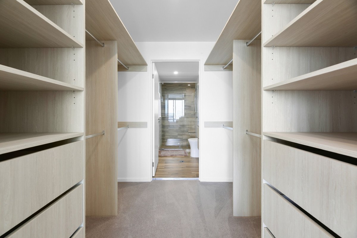 135/1969-1971 Gold Coast Highway Burleigh Heads 12