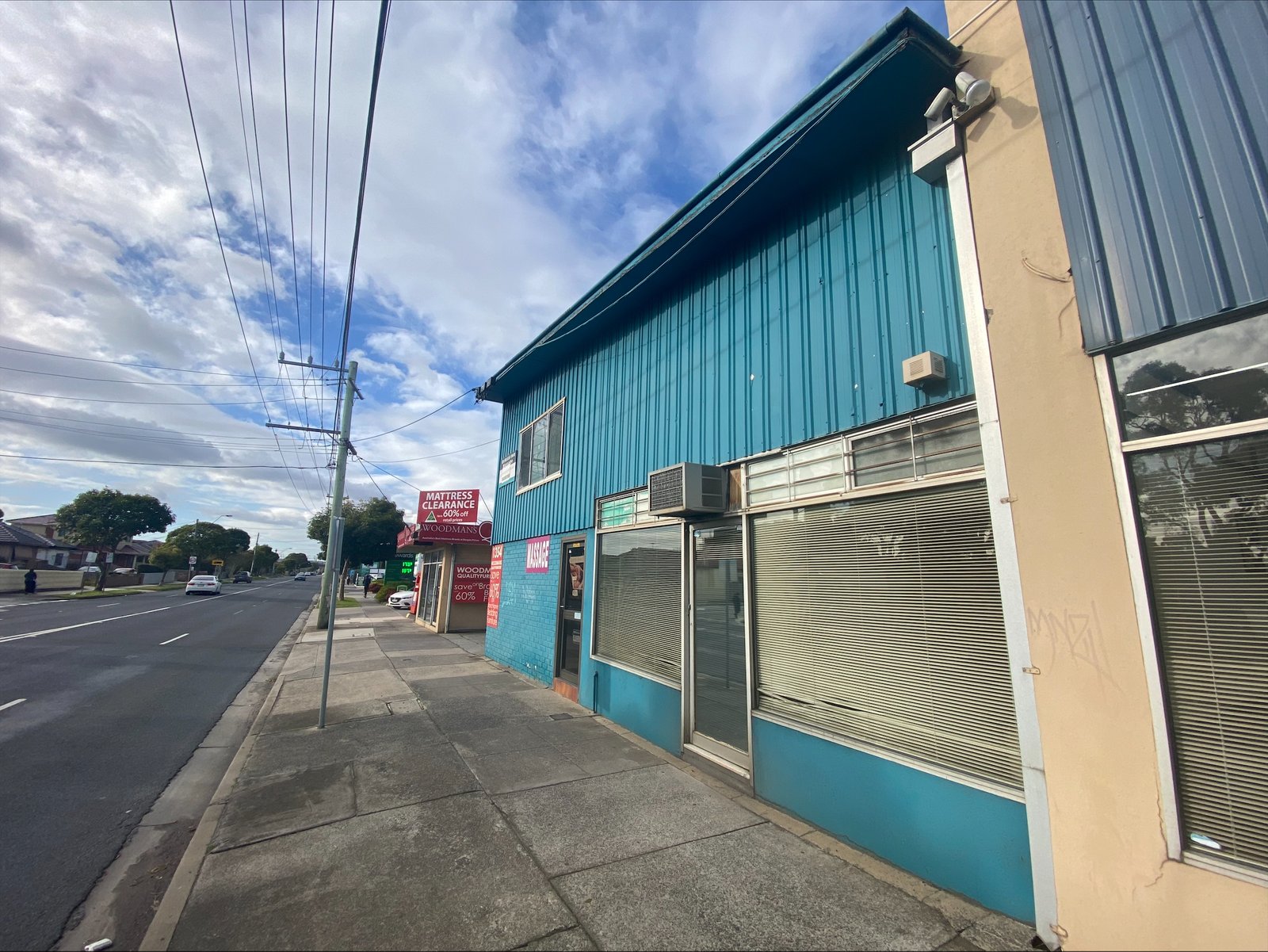 Gallery: 1352 Centre Road