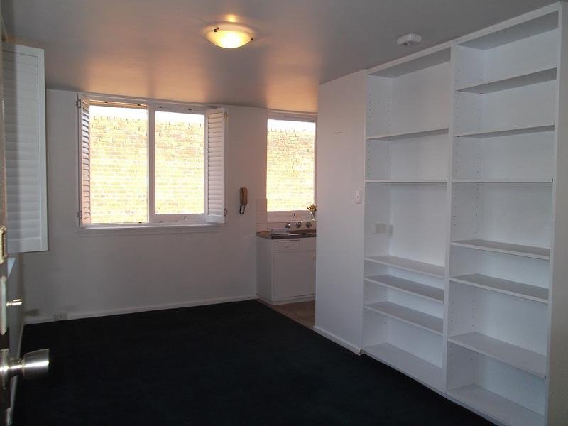 Gallery: 13/52 Moubray Street