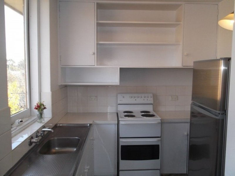 Gallery: 13/52 Moubray Street