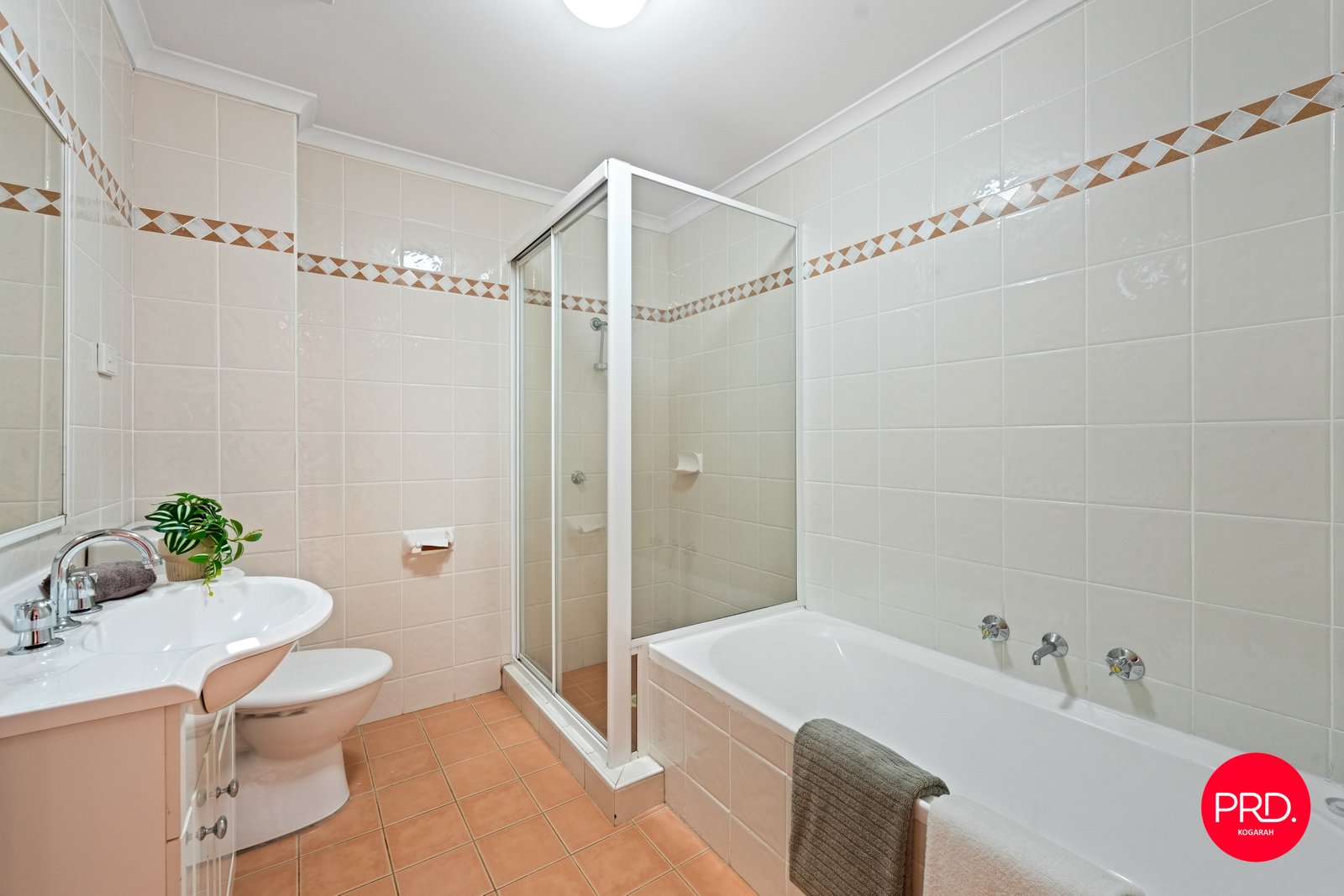 13/53-55 Montgomery Street KOGARAH 10