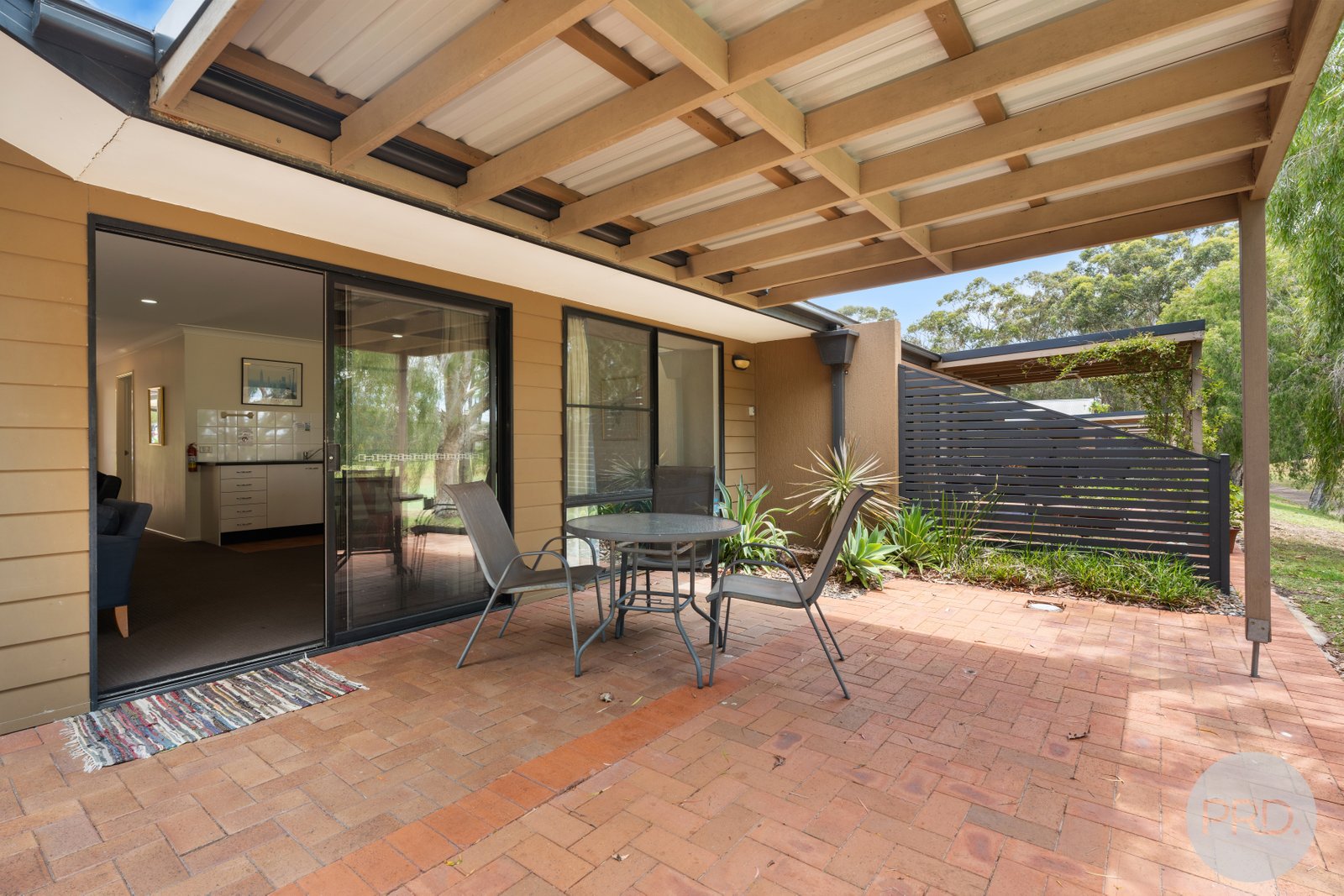 135/37 Horizons Drive SALAMANDER BAY 11