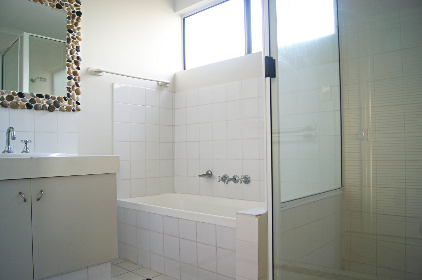 135/4 Eshelby Drive CANNONVALE 7