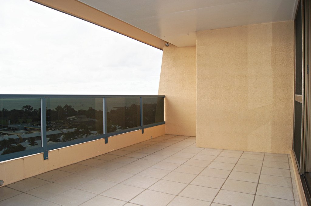 135/4 Eshelby Drive CANNONVALE 11