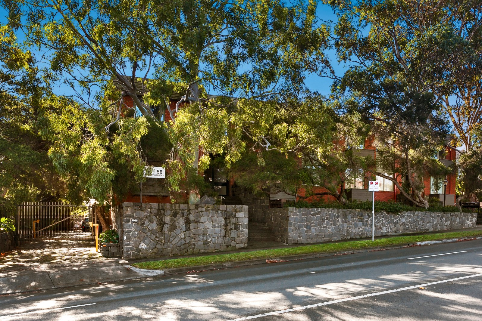 13 54 Studley Park Road Kew 1118908 Marshall White 13 54 Studley Park Road Kew 1118908 Marshall White