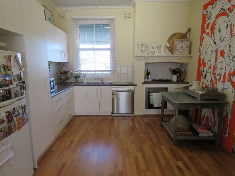 1/358 Rau Street EAST ALBURY 5