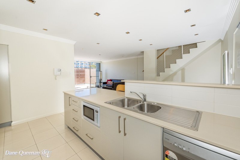 13/59 Shoal Bay Road SHOAL BAY 14